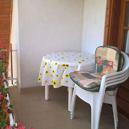 Apartment In Balatonlelle/Balaton 19048 บาลาตงโบกลาร์ ภายนอก รูปภาพ